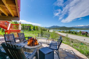 Hot Tub and Views Summit County Ski Getaway!